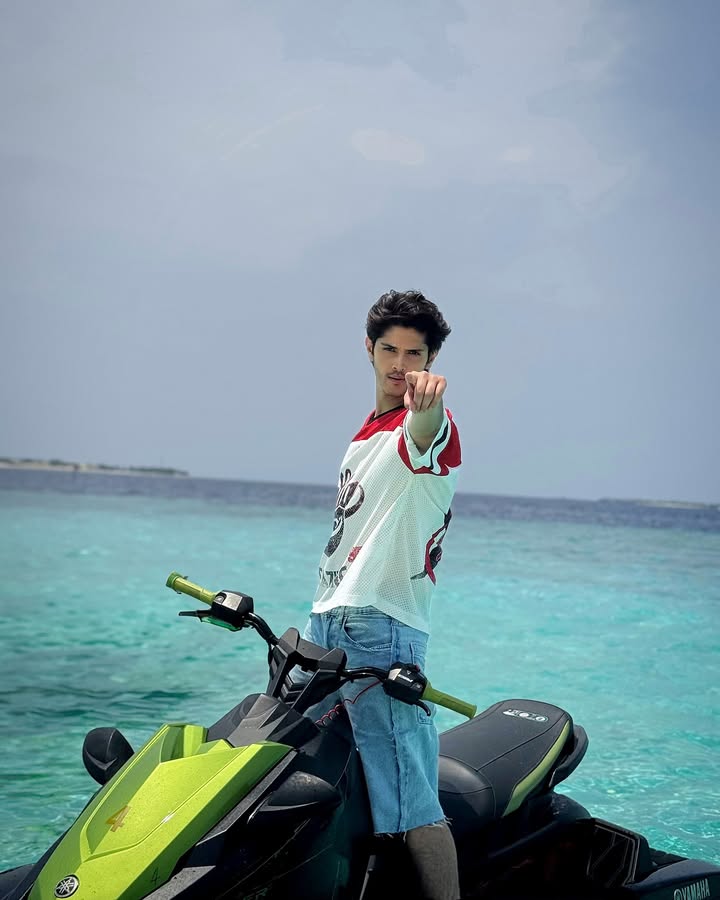 Fueling my passion for speed and sea 🌊
.
.
.
@reethifaru @reethifaruwatersports #reethifaru #reethifaruresort #reethifaruwatersports
