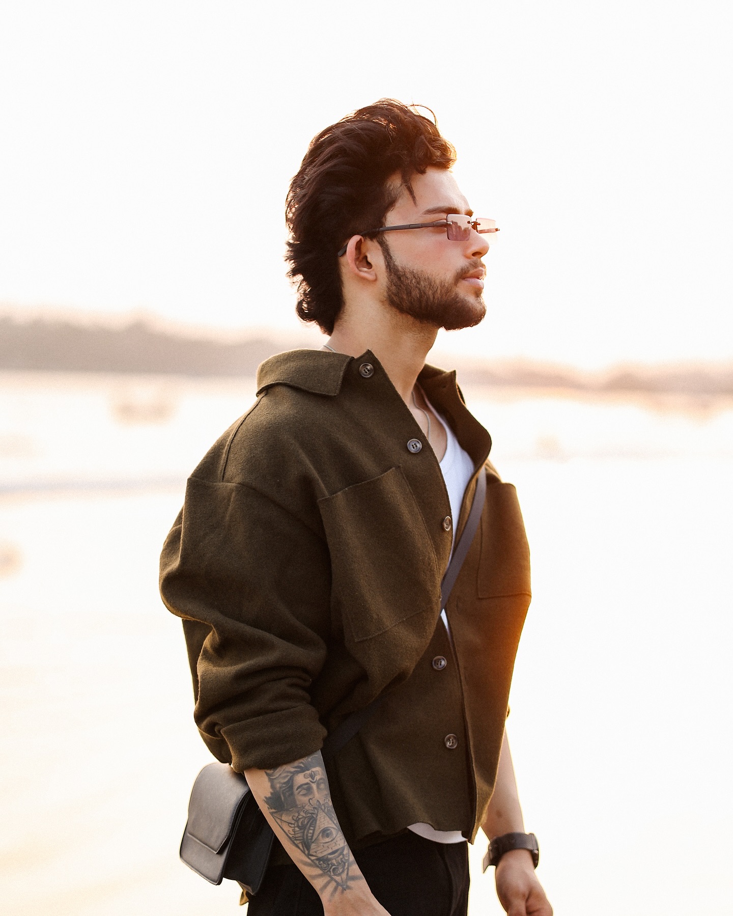 Sunset Flare & Messy Hair..🥹❤️
…
…
…
#sunsetflare #messyhairdontcare #messy #trending