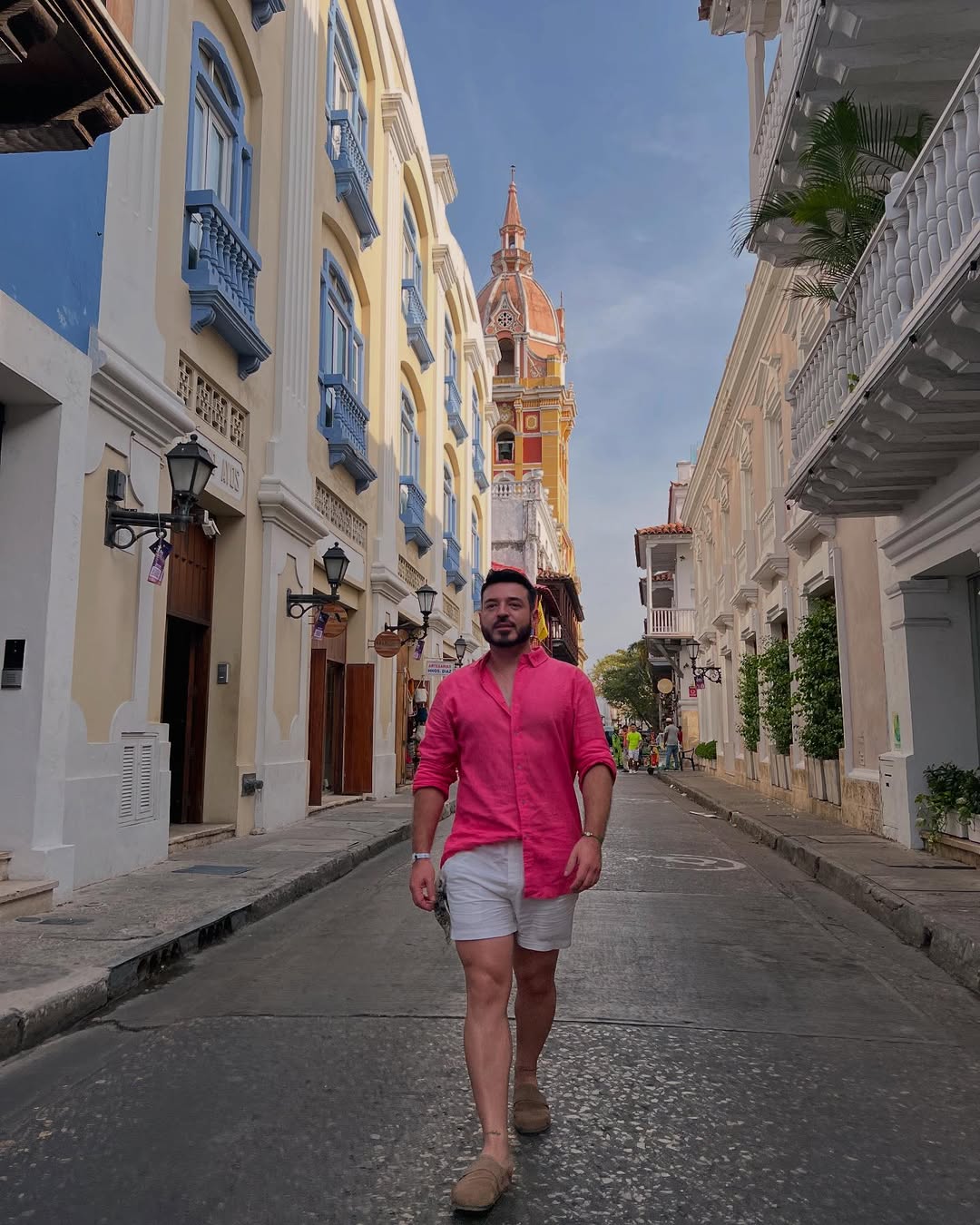 ⚜️🔱⚜️………………………🚗🌊☀️🏖️#holidays #cartagenacolombia🇨🇴 #semanasanta2025 #friends #traveling #beach #sun #océan #fashionmenstyle #lino #outfits #moda #tendencia #colombia🇨🇴