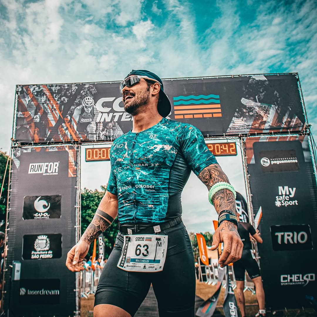 1ª prova de triathlon cumprida com sucesso!
5º colocado da categoria (25-29)
Foi sensacional apesar de muito dura. Que venham as próximas e que já tem datas marcadas. 2025 promete!
@hangar_33 @espacolaser @academiaunique @ciclorexbikers @dinamosfisioterapiabrasilia @dux.humanhealth @ar.sportswear @larirussio @dr.osmarbezerra