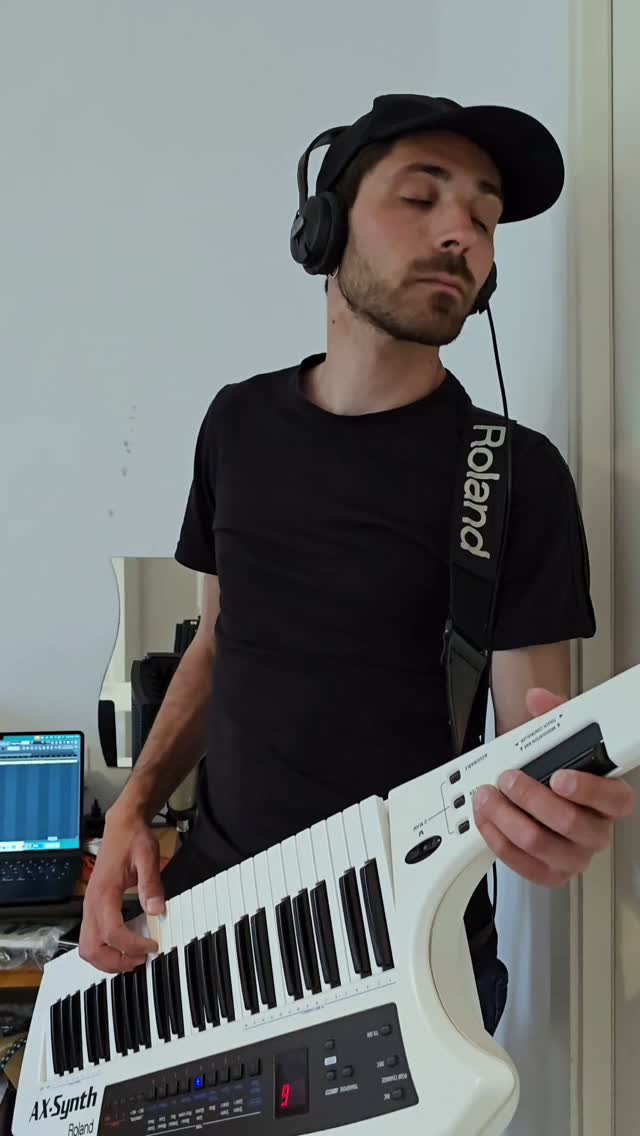 Iris - @biagioantonacci
Keytar Version
#cover #music #keytar #solo