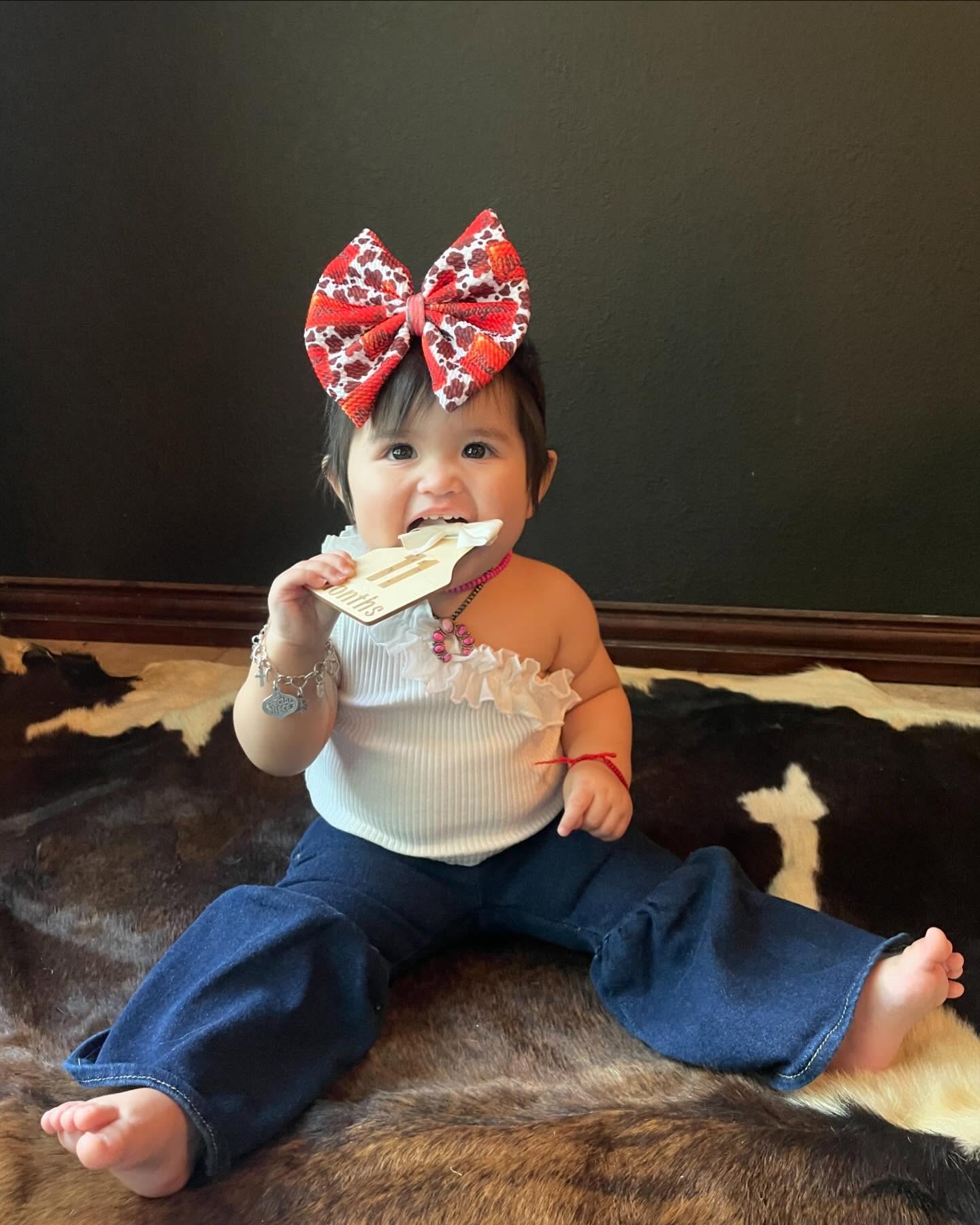 11 months of this wrangler booty cowkid๐๐ซง๐ฎ