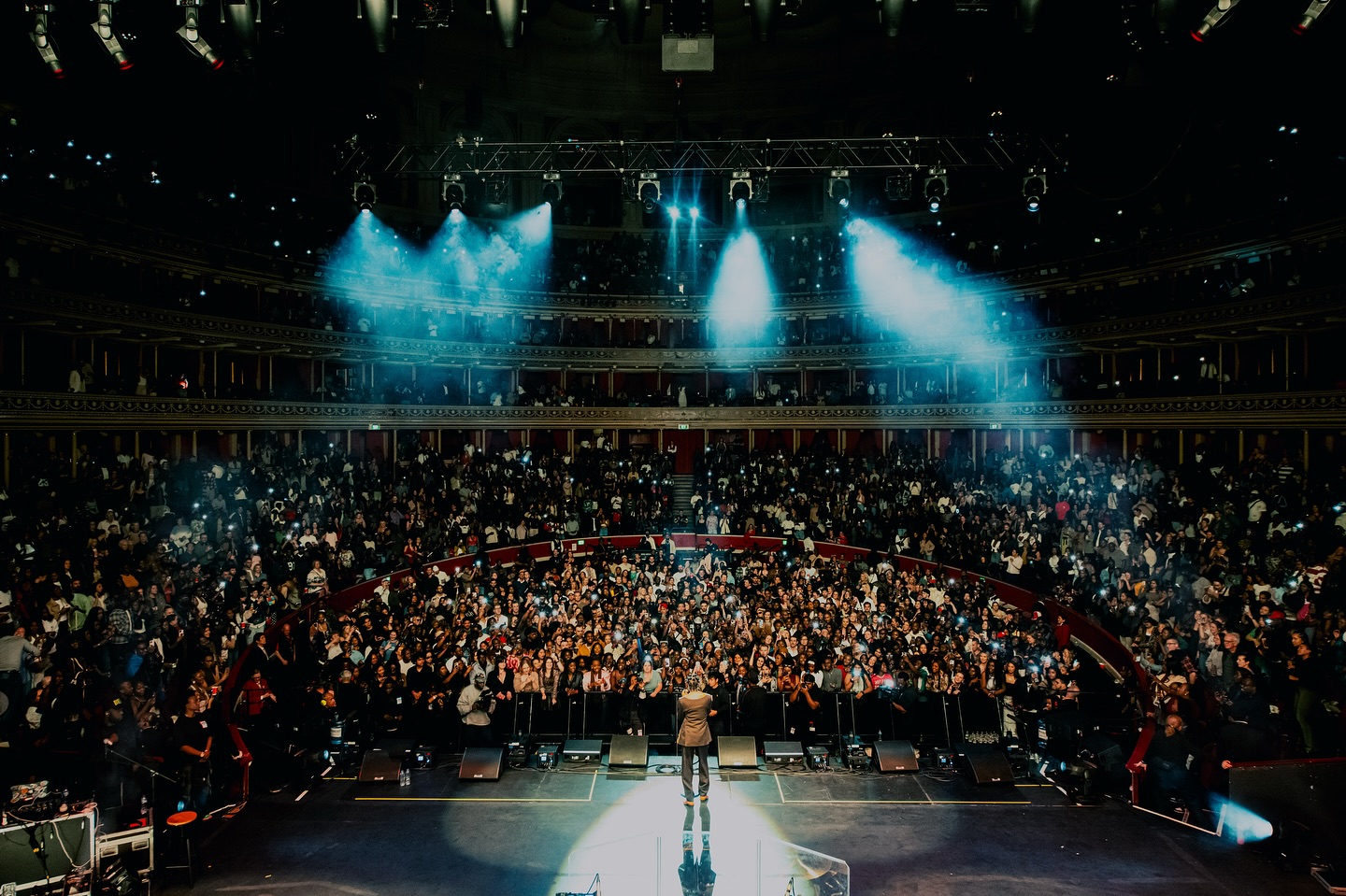 thank you so much, London. what a night.