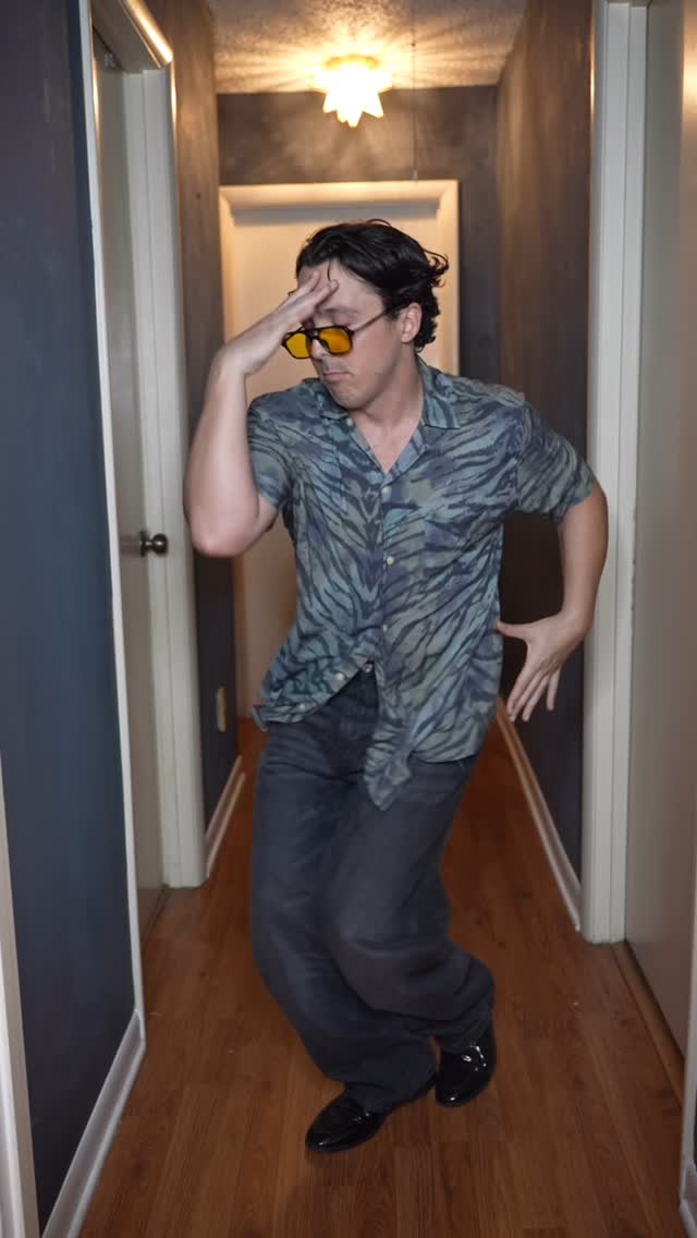 When in doubt, groove it out 😎
.
.
.
#mensootd #grwmfashion #mensstreetwearfashion #grwmmensfashion #menssummerfashion #menssummerstyle #grwmoutfit #mensootn #grwm_aesthetics #grwmootn #goingoutoutfits #fashioncreators #mensfashionstylefeed