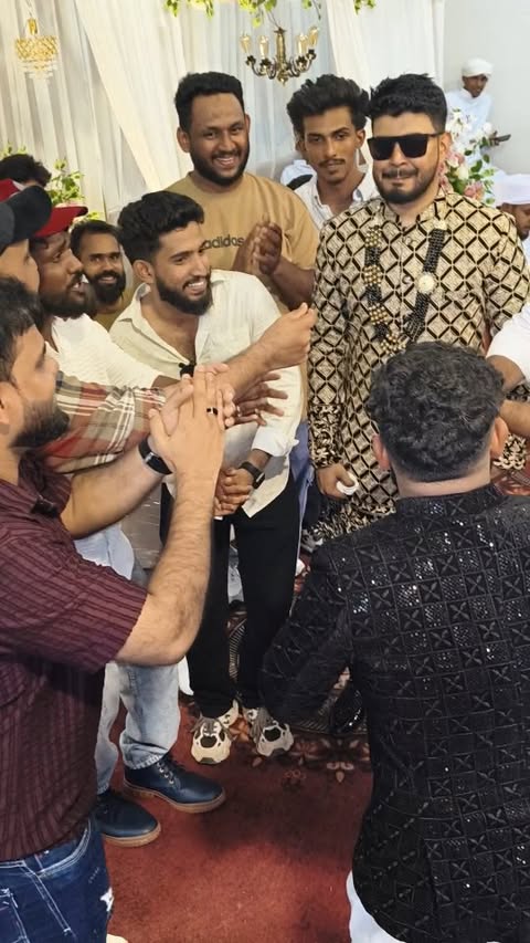 Murshid Sajipa Wedding 1 #song #bearysong #beary #malayalam #mapila #paat #friends #mangalore #mangila #murshid #sajipa
