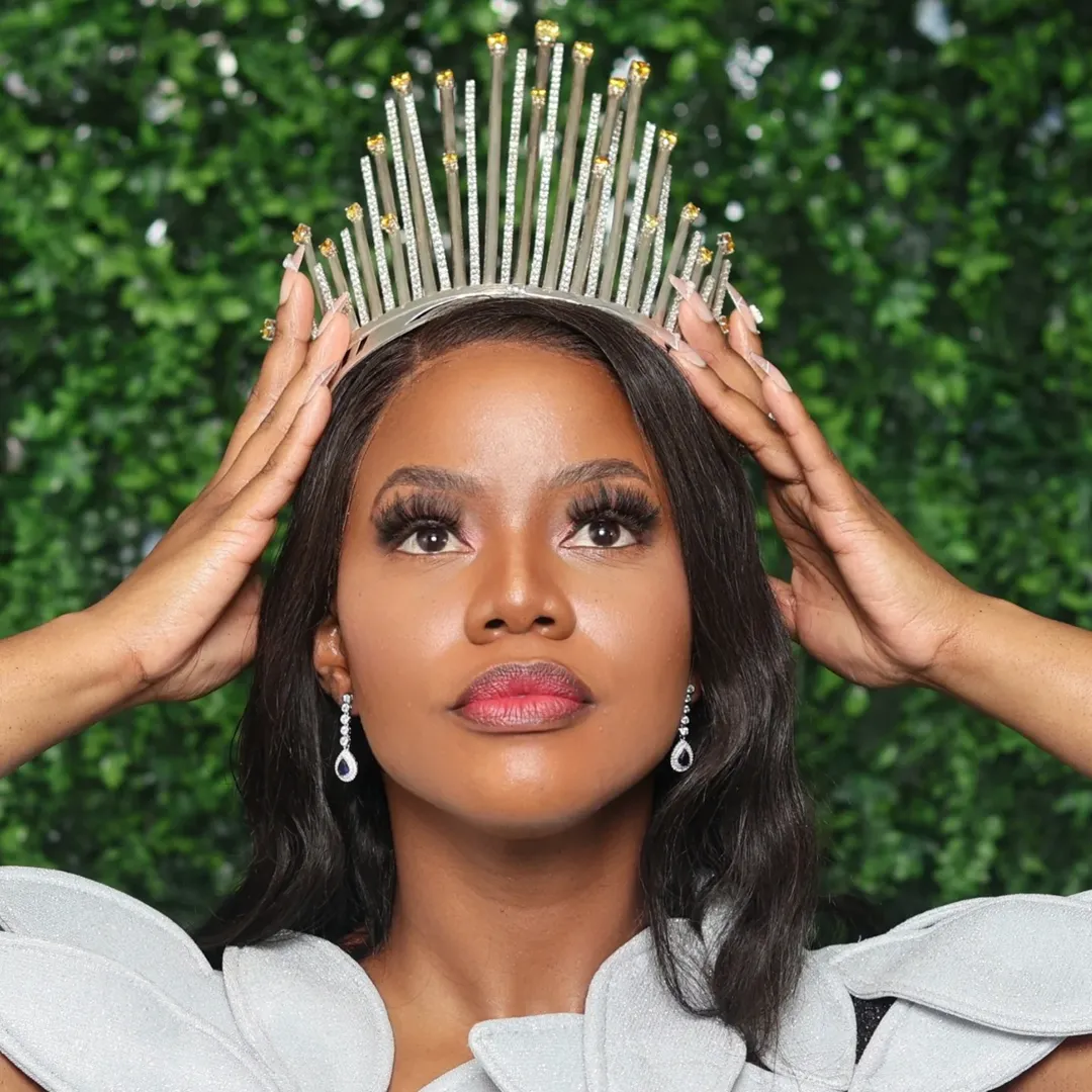 '
🌟Your gorgeous Queen!
Miss Bachelorette South Africa 2025
ANGA JAMELA @angajay
📸 @megapixel_photography2021
💄 @hlehlesglamorousbeauty_studio
💎 @jjw_jonesjewelleryworks (earings)
#missbachelorettesa
#independetlybeautiful
#unmarriedmaturewomen
#missbachelorettesa2025anga