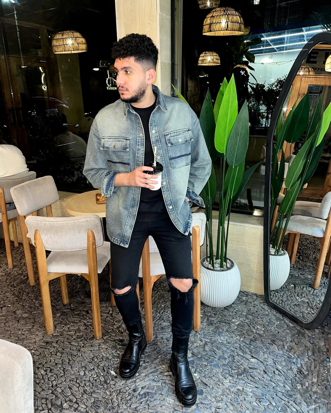 Everything is under control👌🖤