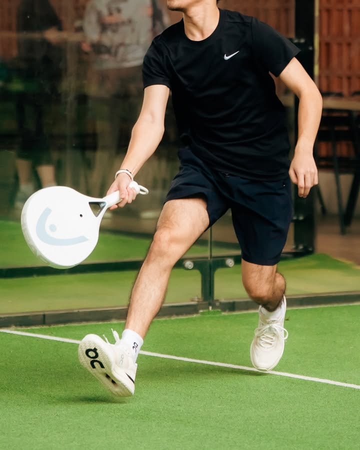 shoes from @metro.tennis
📸 @snap.nuel