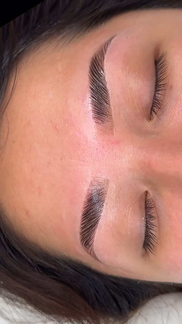 Your brows but better ๐ค๐ผ
#explorepageโจ #explore #browtech #smallbusiness #ilovemyjob #romega #smallbusinessowner #atl #trending #beauty #lash #latinaownedbusiness #brows #beforeandafterbrows #atlanta #downtownromega #transformation