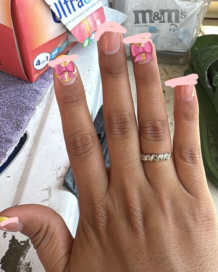 I see the vision ๐โโ๏ธ๐๐
#nailthings #nailsofinsta #nailsart #nailartjunkie #bownails #nailinspo #nailinspiration #booknails #nailshop #nailsalons