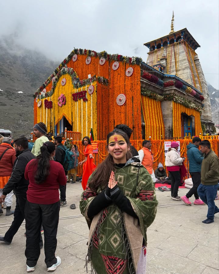 Jai Shree Kedar❤️🙏🏻🥹🥺
#kedarnath #tanurawat33
