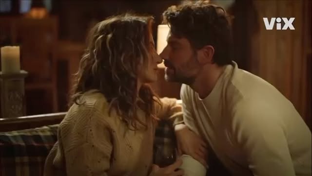 Mañana se estrena la segunda temporada de #JuegosInterrumpidos. ¿Qué te gustaría ver en estos capítulos?
No te pierdas el #GranEstreno mañana solo por @vix
@cmlaguillo 🏠💔