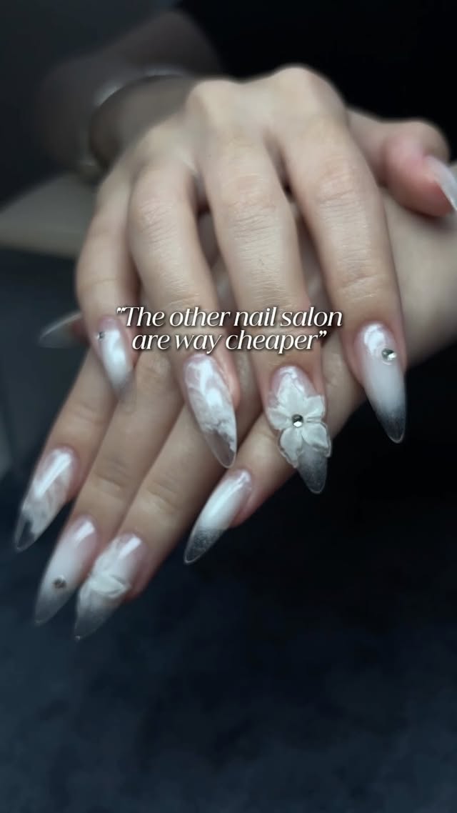 Quality is our priority โบ๏ธโบ๏ธโบ๏ธ
๐Lโatelier Beauty & Spa
๐1(604) 428- 8662
๐ 999 West Hasting, Vancouver, BC
___________________
#nail #vancouver #nails #vancouvernails #nailstyle #springnail #transformnails