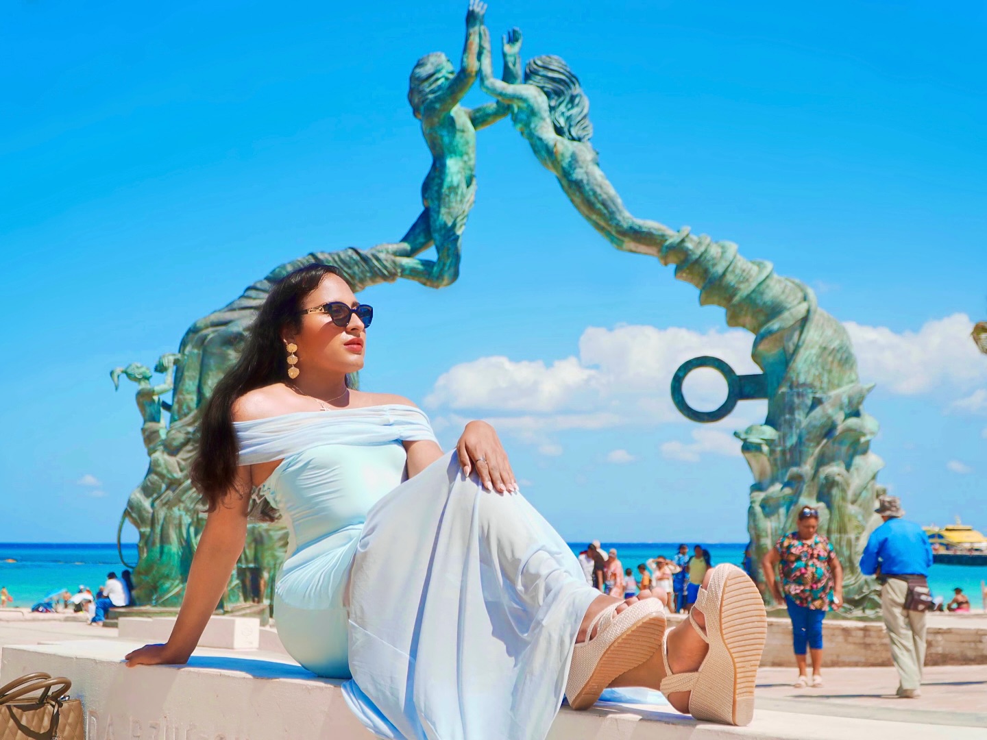 Sirena ๐ง๐ปโโ๏ธ ๐ฉต #Efigeniologia #Efitips #transwomen #cancun #mexico #playadelcarmen #tulum #rivieramaya #travel #beach #cancunmexico #vacation #quintanaroo #islamujeres #love #playa #canc #visitmexico #vacaciones #cozumel #travelphotography #guadalajara #photography #caribemexicano #monterrey #instagood #caribe #photooftheday