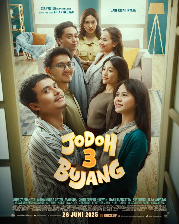 Official Poster JODOH 3 BUJANG #1
Sebuah film drama komedi, persembahan terbaru dari @starvisionplus diproduseri oleh @chandparwez dan karya dari @arfansabran yang diangkat dari kisah nyata.
JODOH 3 BUJANG, 26 Juni 2025 di Bioskop Indonesia.
@jodohtigabujang
#Jodoh3Bujang #FilmJodoh3Bujang
