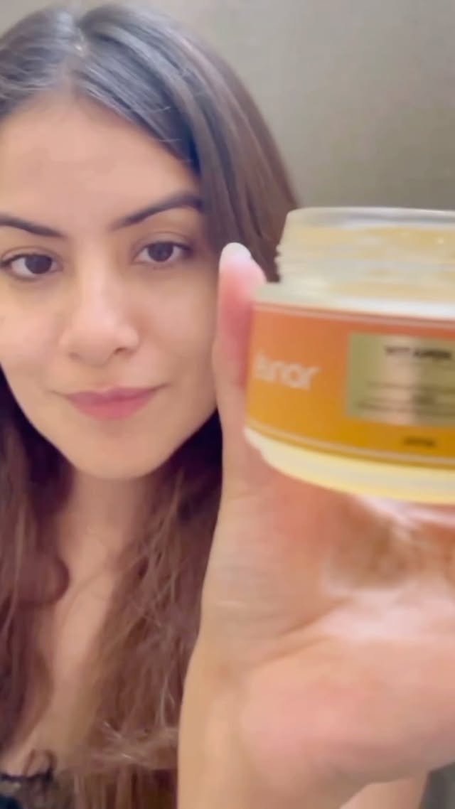 Bedtime Bliss: Waking up to a Vitamin C boost for your skin!
A secret to a refreshed morning glow ✨
Shop now
www.buyelinor.com
.
.
.
.
.
.
.
.
.
.
.
.
#elinor #elinorbeauty #elinororganic #explore #explorepage #fyp #skincare #skincareroutine #skincaretips #skincareproducts #organic #organicskincare #sulphatefree #parabenfree #sosfree #selflove #glowingskin #bright #fruitmask #orgaincproducts #summeressential #natural #glowup #selfcare #sleepingmask #healthyskin #vitaminc #smoothskin