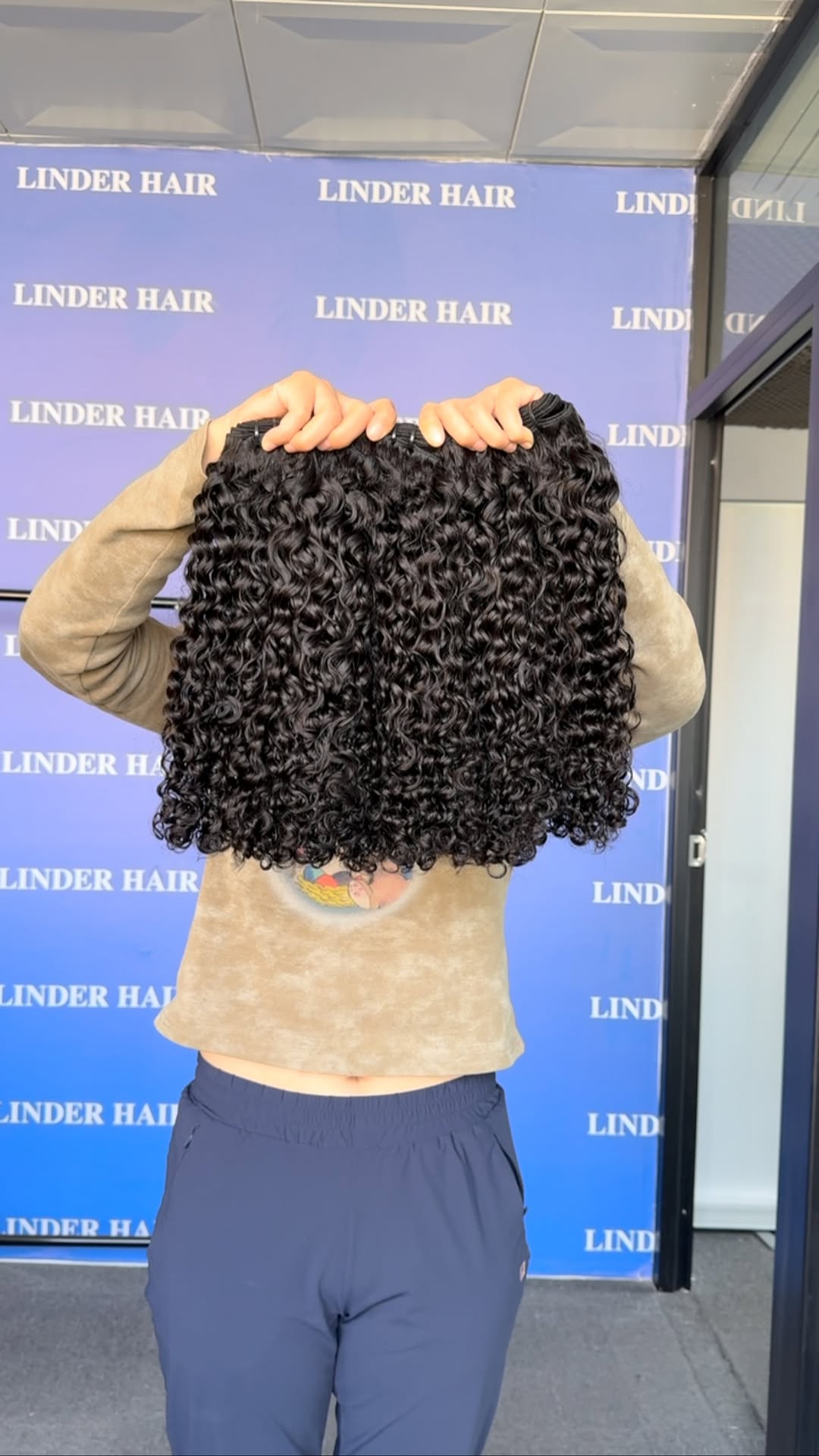 The Burmese curly is the One of the most popular curly texture on the market.๐๐๐
If youโre a girlie looking for quality hair. Youโre definitely in the right place.
No tangling, No matting, Just super soft, gorgeous hair with minimal shedding that you can wear with confidence!
โ๏ธ๐ช๐ต๐ฎ๐๐๐๐ฝ๐ฝ +8617854286929(๐๐ผ๐บ๐ฒ ๐ฝ๐ฎ๐ด๐ฒ ๐น๐ถ๐ป๐ธ)
๐ฅ๐๐๐ ๐ป๐ผ๐,๐ฝ๐ฎ๐ ๐น๐ฎ๐๐ฒ๐ฟ ๐ถ๐ป ๐ฝ๐ฎ๐๐ฝ๐ฎ๐น ๐ฐ ๐ถ๐ป๐๐๐ฎ๐น๐น๐บ๐ฒ๐ป๐๐
#burmesecurlyhair,#burmesecurly,#burmesecurlyhairbundle ,#lahairstylist,#dmvhair,#layers,#protectivestyles,#phillyhairstylist,#indystylist,#calihairstylist,#bundledeal,#curlybundles,#curlyweft,#curlygirl,#hairbundlesale,#hairbundledeals,#hairweft,#hairbundle,#hairbundles,#bundles,#hairbundlesdeals,#atlbundles,#curlyhair,#curlyhairstyles