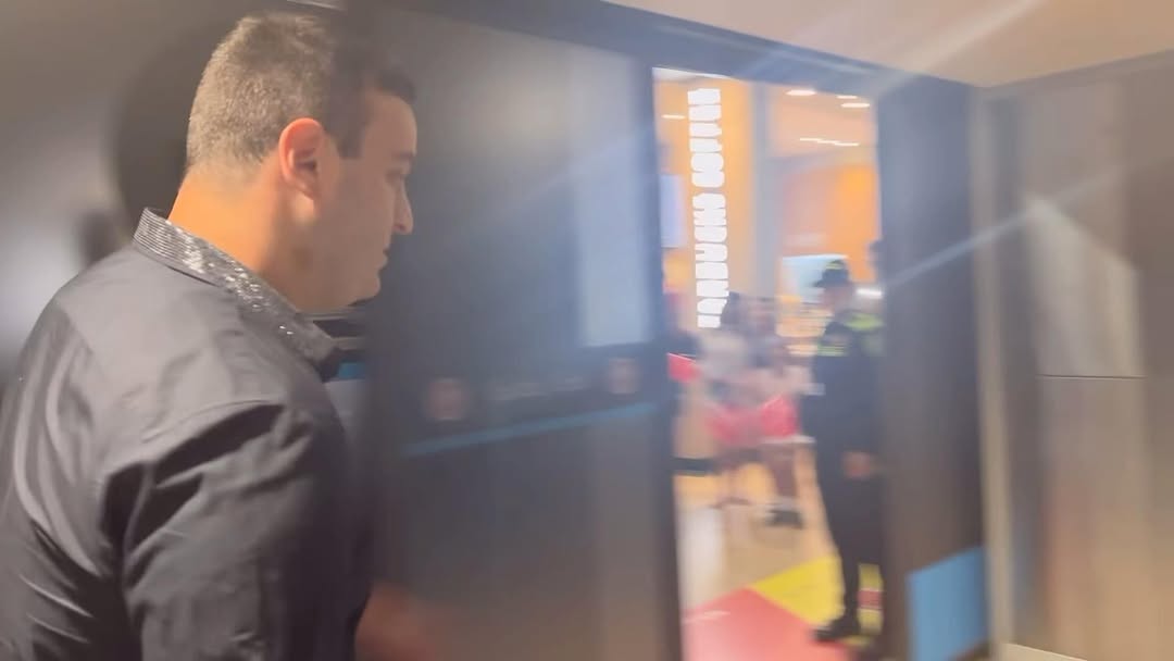 Ron Rafael Shimshilashvili in Medellin Colombia 🇨🇴 #RonRafael #RonRafaelS #RonShimshilashvili #RonRafaelShimshilashvili #Medellin #Colombia #MedellinColombia