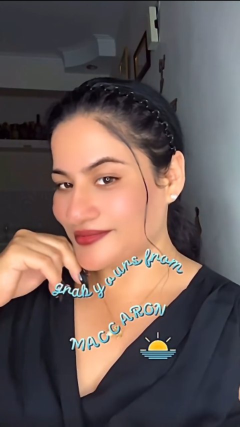 💞💞❤️
The most viral 🌾🫧 sunscreen @beautyofjoseon_official sun Relief: rice + probiotics
with SPF 50+ PA++++
~infused with hero ingredients that~
✓ lightweight
✓ quick absorbing
✓ zero white caste
✓ nourishes
✓ hydrates deeply
Perfect for daily wear, especially if you love skincare-infused sunscreens that make your skin feel happy and healthy
Get your today from @maccaron_beauty 💗 for 100% authentic products
(Beauty of Joseon sunscreen, kbeauty sunscreen, kbeauty lover, bts. kdrama.kpop.beauty official,korean skincare, productsthatworks glassskin, viralsunscreen, Maccaron beauty, Maccaron ambassador. Maccaron Army, MaccaronXbeautyofjoseon, Maccaron kbeautyviral kbeauty skincare product. BOJ sunscreen )
#beautyofjoseon #kbeautysunscreen #spflove #joseonsunscreen
#dewyskin #riceprobiotics #maccaron #maccaronarmy #maccaronxbeautyofjoseon #maccaronxbojsun #maccaronies #maccaronbeauty #koreanbeauty #kbeauty #waytoyourtruetaste #flavourcurator #beinglikeme #spf #skincareroutine