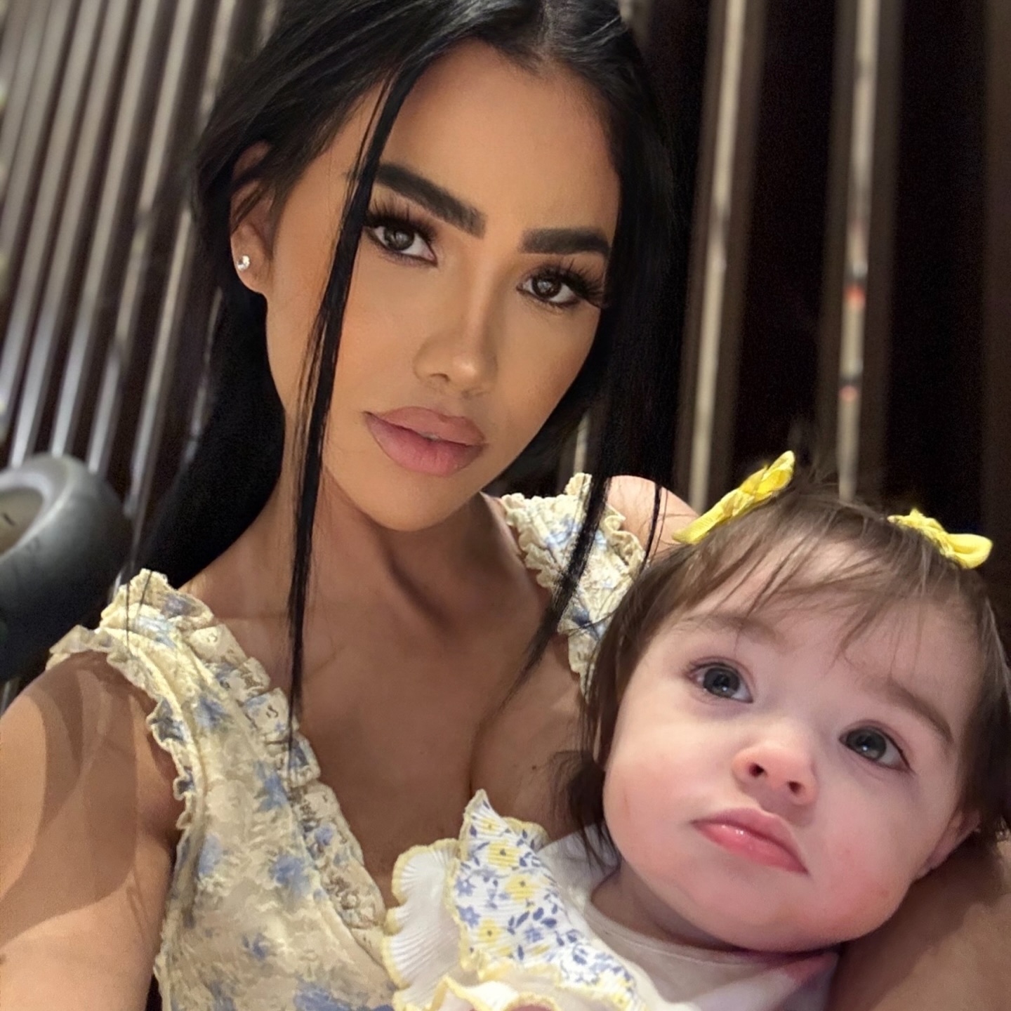 Happy Motherโs Day to all of US moms ๐น
Created & carry a human being is the most fascinating thing a womanโs body can do! So congratulations to us for being able & capable of doing it because that wasnโt or will ever be easy ๐ we deserve to be treated like Queens today so cheers ๐ฅ to all my moms all there!
๐ฅ๐๐๐ผ๐ฅน๐ค