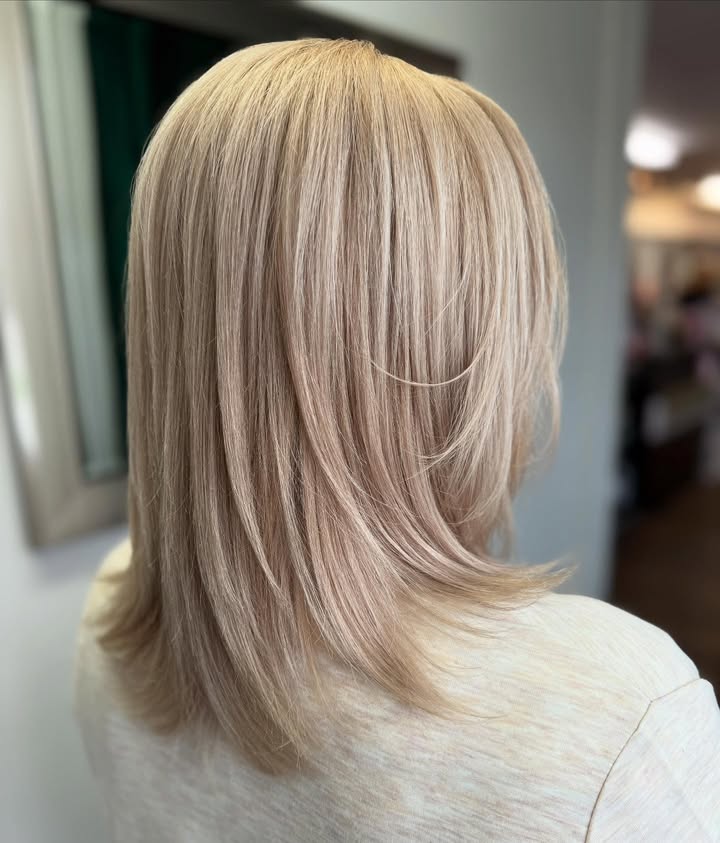 Perfection 🤩🤩
#blonde #hair #medavita