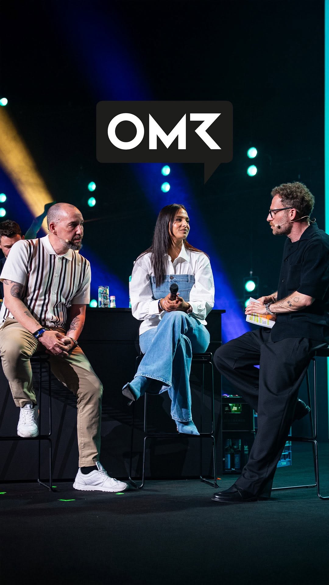 🚀 OMR 2025 – What. A. Blast. 🎉
WOW – was für ein Erlebnis! Unser Talk vergangene Woche auf der Food Stage (Blue Stage) mit Amira war für uns ein echtes Highlight – voller Emotion, Kreativität und wertvoller Insights. Gemeinsam haben wir die Story hinter Amira x decocino erzählt – von der ersten Idee über den Markenfit bis zum erfolgreichen Produktlaunch im September 2024. Insgesamt sind 52 Produkte im Onlineshop, auf Amazon sowie schon in über 1.000 Filialen im Handel erhältlich.🤩
Und das war nur der Anfang! ✨
Wir haben über Learnings, Visionen und die Zukunft gesprochen – mit neuen Produkten, neuen Zielgruppen und neuen Impulsen für die Branche.
An dieser Stelle nochmal ein riesiges DANKESCHÖN an alle, die dabei waren, zugehört, mitgedacht und mitgefühlt haben.💗Und für alle, die nicht dabei sein konnten, haben wir diesen Rückblick für euch zusammengestellt.🥰
@amiraaly @officially_omr @ralfpressler
#omr25 #omrfestival #celebratelife #backdekoration #kreativbacken #decocino