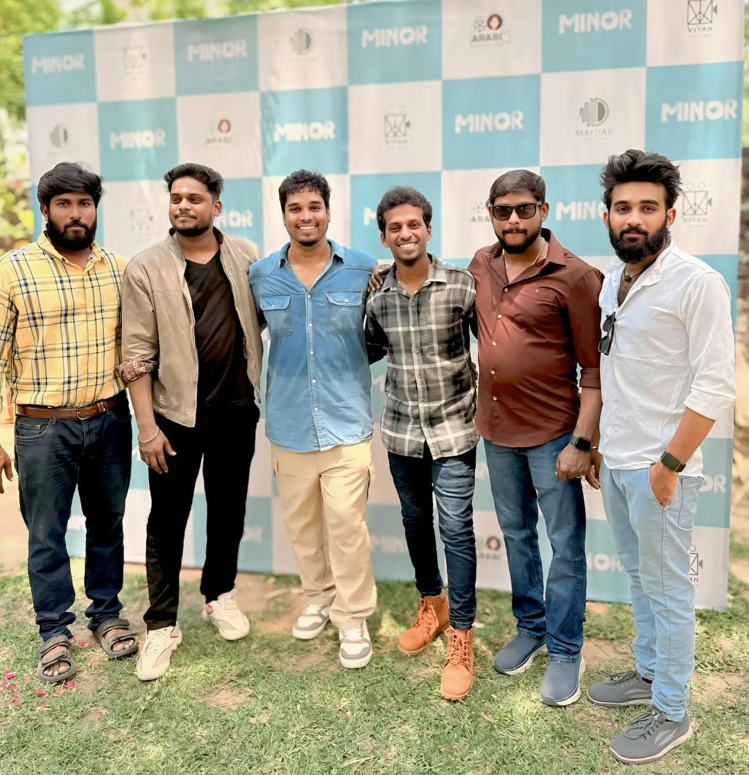 South Indian movie #Minor Pooja
Congratulations 😍 @vinothrajendran_ @vaaheesan_rasaiya @reji_selvarasa @janany_kj
#Vinoth_Rajendran #Rageef_Subramaniam #ARABI_productions #Mayday_Productions #Akther #Gopinath_Shankar #Surya_Prasadh_R #Reji_Selvarasa #அசோக்_சந்தர் #sweetpersoningm #Sulthan_Raja #minor