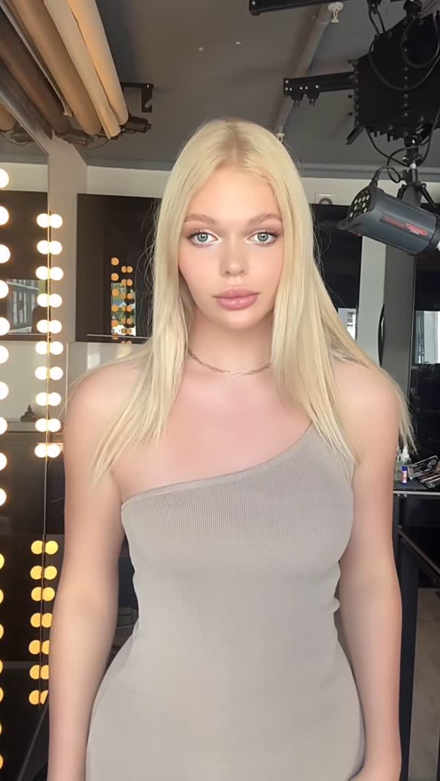 NUDE MAKE-UP
Nude make-up - казалось бы самый простой, но в то же время самый сложный макияж.
Первый день практики всегда волнителен для новичков, но я то знаю, что этот первый экзамен будет сдан на «отлично» ☺️ Стах быстро сменяется на восторг и удовлетворение результатом своей работы. Поздравляю Владиславу 👏 с первым, хоть и маленьким, но успехом. Впереди нас ждет много прекрасных образов.
Model @catalinamitti
MUAH @vladislava_yaroslavtseva
#визаж #школамакияжановосибирск #panafidinaschool #макияжновосибирск #школамакияжа #курсымакияжанск #курсымакияжановосибирск #курсымакияжановосибирск #школамакияжанск
Model @catalinamitti
MUAH @vladislava_yaroslavtseva
#визаж #школамакияжановосибирск #panafidinaschool #макияжновосибирск #школамакияжа #курсымакияжанск #курсымакияжановосибирск #курсымакияжановосибирск #школамакияжанск