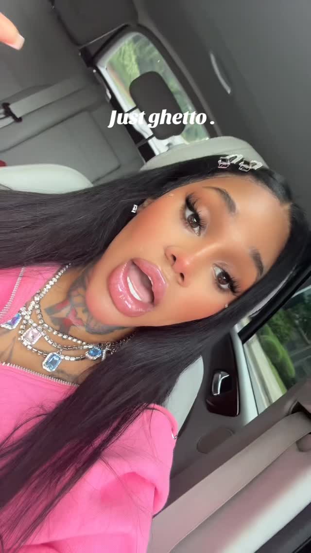 Like the grammar and dialogue KILLLLLSSSSSS ME 😩 maybe im just getting older but lemme tell yall these 2000 babies gonna have some serious problems .