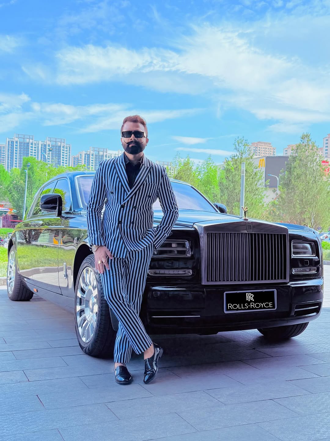 When you focus on growth, luxury becomes a side effect.
#rollsroyce