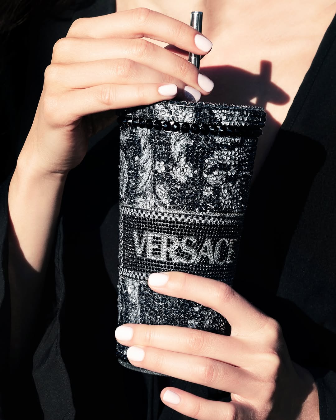 @versace
.
.
.
#editorialphotography
#fashionphotographer
#stilllifephotography
#commercialphotographer
#beautyphotography
#swissphotographer
#genevaphotographer
#switzerlandphotographer
#genèvephotographe
#editorialshoot
#versace
#fashioneditorial
#portraiteditorial
#photographegenève
#brandphotography