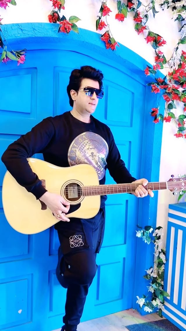 Dil churane lage ho ❤️
Music: Sanjeev Ajay label: voila digi @sanjeevchaturvediofficial @sarikaschaturvedi @lakhiani1980 @girishjain_venus @vinit_jain @saaj__bhatt @voila_digi @ashiqueelahi
#love #lovesongs #bollywood #song #romanticsongs