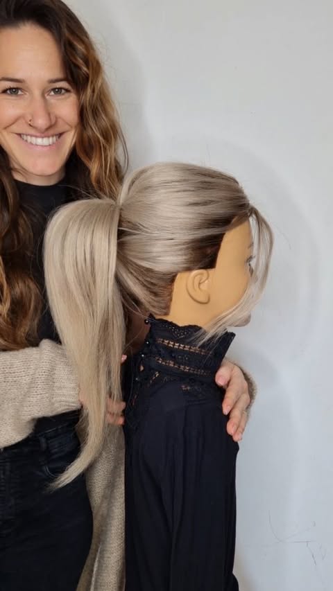 #seistyle #hairstyle #frisuren #frisurenselbermachen #frisurentutorial #frisurendiy #easyhairstyle #frisurendiy #einfachhochstecken #einfachehochsteckfrisuren #easyupdo #frisurenfürlangehaare #hairstylesforlonghair