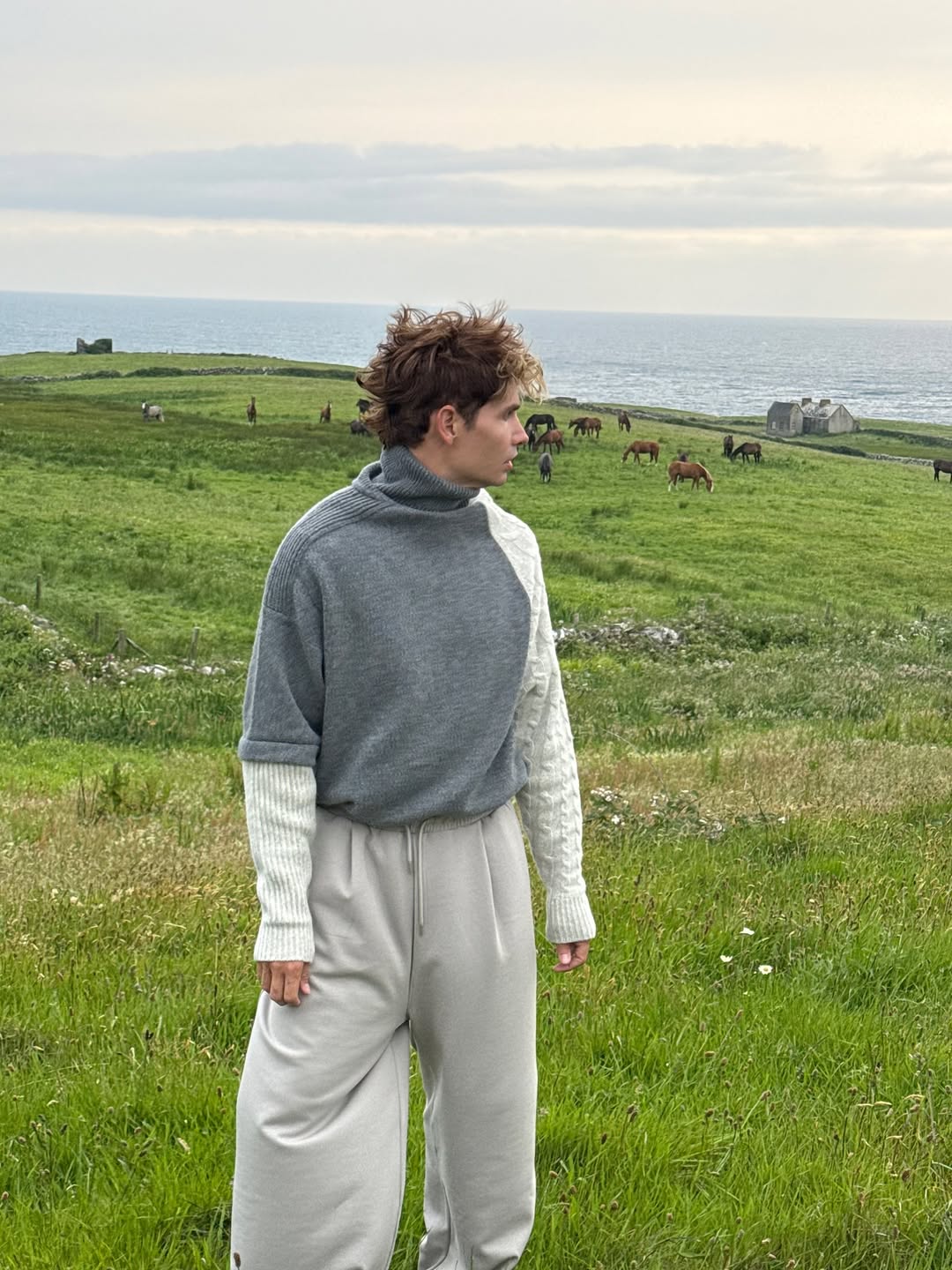 Castles. Cliffs. Cottages. Cows. 💚🤍🧡