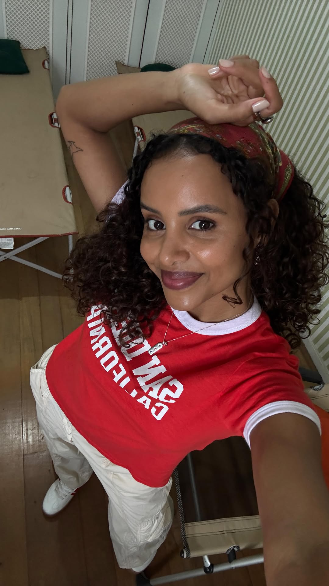 Nos bastidores da gravação de Amor da Minha Vida com meu parceiraço @sergio_malheiros @disneyplusbr @star_bra
#amordaminhavida