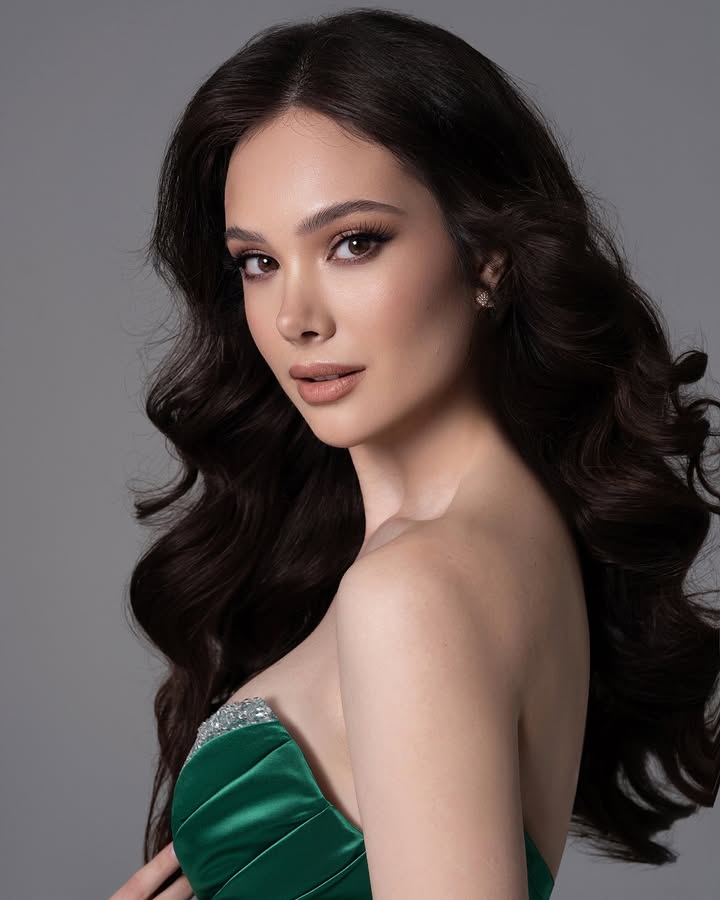 I’m proud to officially announce that I’ll be representing Ukraine at Miss Supranational 2025.
I’m not just a model or a public figure.
I’m a charity ambassador of the fund, supporting over 300 aid points across Ukraine.
I’m a businesswoman — director of an international grain company working across the EU.
I’ve raised funds for vehicles, prosthetics, and direct help to Ukrainian soldiers and displaced families.
I’ve built my platform from the ground up — now it reaches over 1.5 million people, mostly from the U.S., and I use it for one thing: action.
For me, joining Miss Supranational is not about a dress or a title.
It’s about values.
I believe beauty must stand for something — and that a pageant should not only speak about peace, but actually work for it.
Too many competitions use powerful slogans — but do nothing behind the scenes.
I believe Miss Supranational is different. And I’m here to prove that it can be even stronger.
As a Ukrainian, I know what war feels like.
As a woman — I know what real strength looks like.
And as a leader — I know exactly why I’m stepping on that stage.
This is not just about the crown.
This is about impact. #misssupranational #misssupranational2025 #misssupranationalukraine
@misssupranational @official_bpageantcorner @pageant_atmosphere @pageanthology_official @hype.pageantry @top.misses @glamouruniverseofficial @glamour_of_pageants @reinasgrandslams @vcrown.official