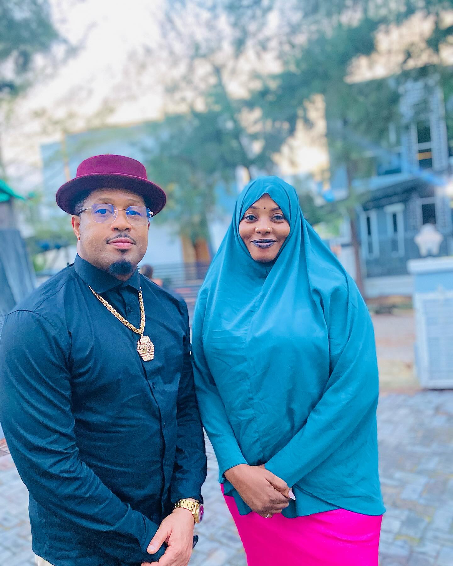 It’s a wrap on this amazing project….
@larry_gee_films thank you for having me on your set . It was nice working with you 🙏
Greetings from your
(KOGI FIRST DAUGHTER)
#goodmorning
#grace
#peace
#instagram
#myspace
#daddysgirl❤️
#filming
#lifeofanactor🎬✈️🏆
#Allababy
#actor
#happy