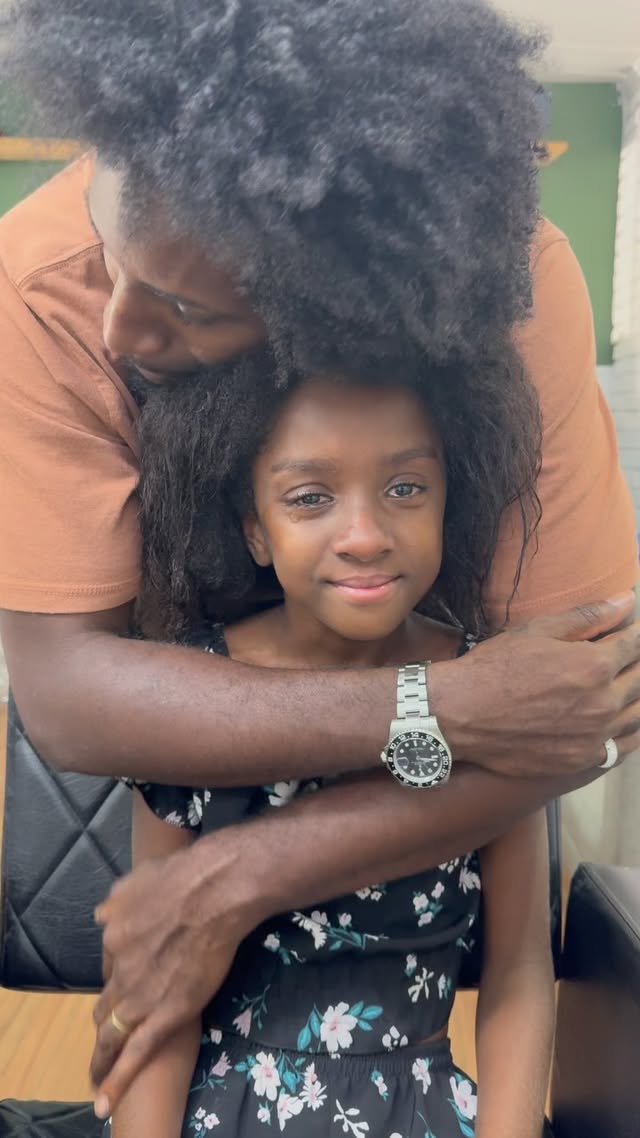 Cabelo bigchop/ transformação
Nunca é nem ninguém vai dizer que você não pode “ você pode oque quiser, você é LINDA E PERFEITA
#fyp #fypシ #kids #crianca #amor #cresposdivinos #kidshair #kidshairstyles