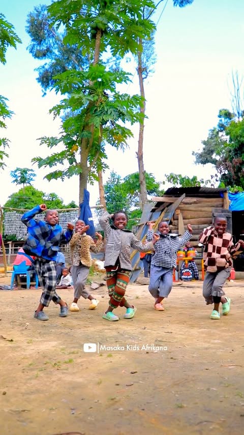 It’s a joyful feeling 🥰🕺 we wish you all a happy Sunday 🙏
📌 Watch more our Videos on YouTube link into our Bio 😘
-
-
#masakakidsafricana
www.masakakidsafricana.org
-
#dance #instagram #instamood #ınstagood #love #photography #bollywood #trend #viral
#trendingreels
#explore #couple #trending #reelsinstagram #reelitfeelit #foryou #dance #dancer #dancereel