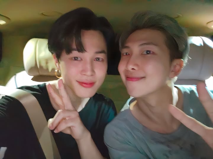Selfie with RM ✌🏻💜
#bts #jimin #btsjimin #namjoon #btsrm #rm
