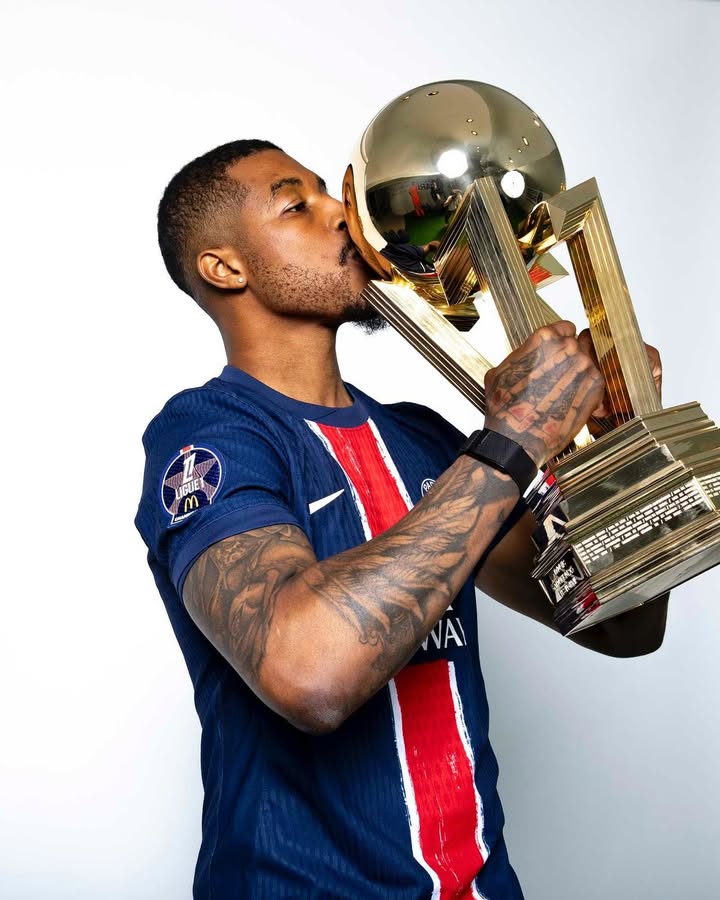 One more Time 🏆❤️💙