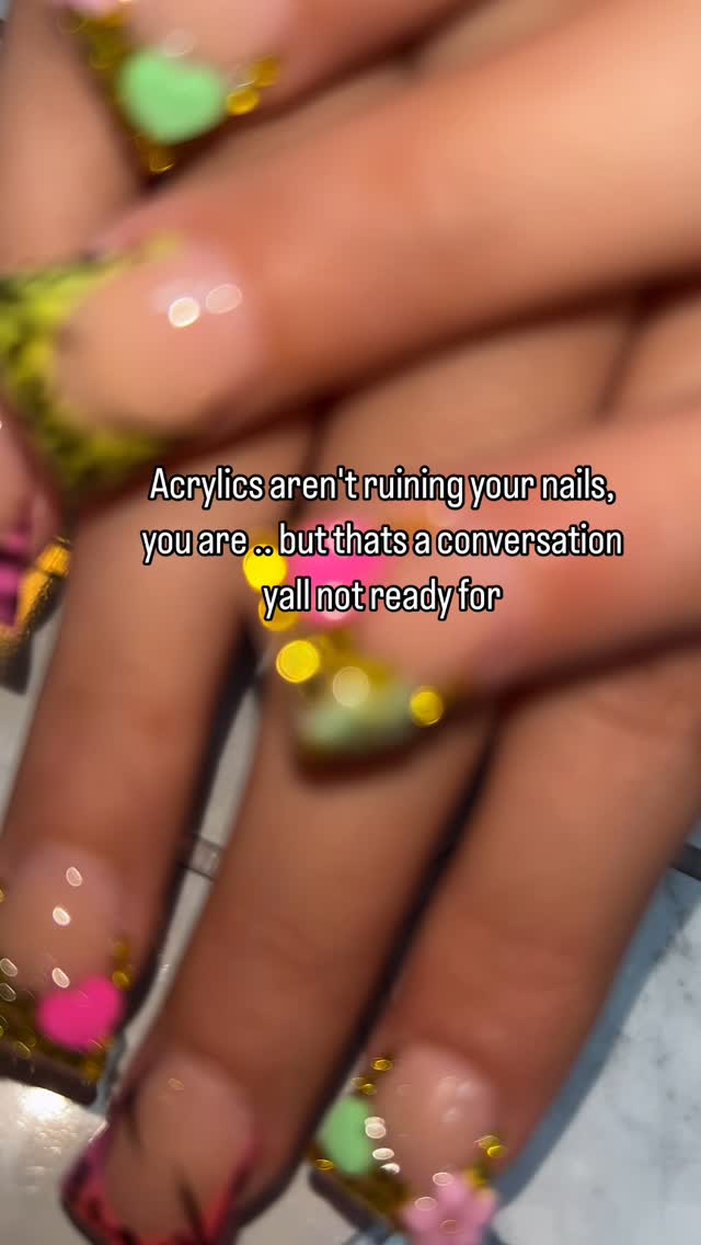 Why rip them off when u can get a soak off ? ๐ฉ๐ฉ๐ค๐ผ
#nailhumor #lanailtech #nailreelsofinsta #nailreels #viralnails #nailtok #nailsinla #nailtechreels #lanailsalon