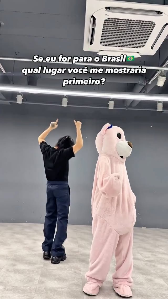 Se eu for para o Brasil 🇧🇷 qual lugar você me mostraria primeiro?
#BlackOn #블랙온
#Yeonseojun #연서준