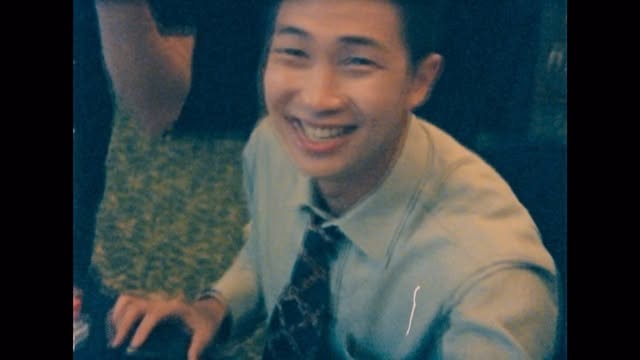 ’RM: Right People, Wrong Place‘
제29회 부산국제영화제 오픈시네마 공식 초청작
🎞️ FIRST SCREENING at BIFF
🔗 More info at www.rmrpwp.com
#RM #RightPeopleWrongPlace