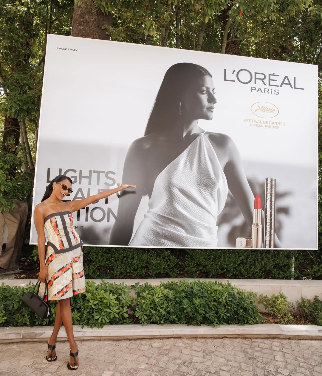 Little me next to big me!
It is an honour to represent women, especially those that look like me - whilst in the company of those that are most inspirational ✨ @lorealparis
P.S channelling my inner swiss mountain girl dreams in my favourite outfit ever. @rebeccacorbinmurray ❤️
📸 by @babskymakeup @rebeccaspencer_photography
