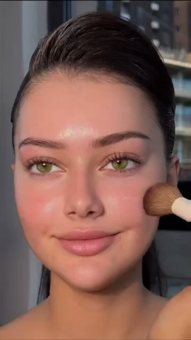 Follow @fatimabeautyblog for more! DM to get featured 💖 Repost @dafineneziri
——
#makeupideas #makeupreels #makeuptutorials #makeupvideos #makeuphacks #makeupdupes #makeuptransformation #makeupartistsworldwide ##trendingaudio #trending #viralpost #viralreels