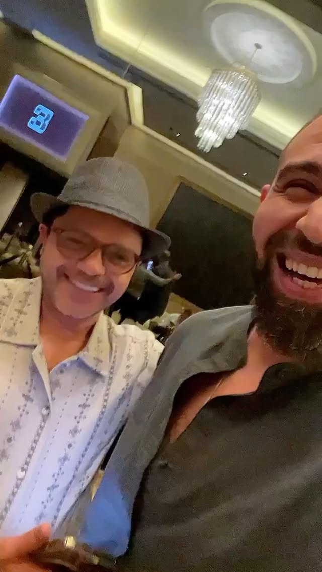 اشهر صوت في الوطن العربي مع العظيم محمد هنيدي 😍🔥
#صوت_محمدنهاد #محمدهنيدي
@henedythereal