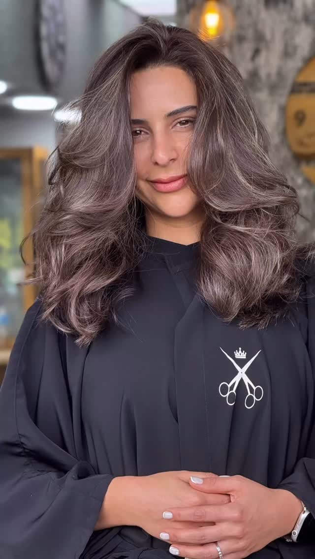 Brushlight ☀️Daha doğalı olamazdı
.
.
✂️ Erdal Alp Kuaför | Saçlarınızda Sanatı Keşfedin 💇♀️
📍 Bahçeşehir, İstanbul’un Kalbinde Benzersiz Bir Deneyim
📞 Rezervasyon için: 0212.669.77.39 / 40
🏠 Bahçeşehir 2.Kısım, Barış Sokak, Şelale Caddesi, Park Çarşı D:1/c
Biz, her bir müşterimizin kendine özgü güzelliğini ortaya çıkarmak için sanat ve tutkuyu birleştiriyoruz. İster yenilikçi bir kesim, ister klasik bir stil arayışında olun, Erdal Alp Kuaför size ve saçlarınıza hak ettiği özeni gösteriyor. Bahçeşehir’in en seçkin sokaklarında, unutulmaz bir kuaför deneyimi için sizleri bekliyoruz.
🔖 #ErdalAlpKuaför #BahçeşehirKuaför #İstanbulKuaför