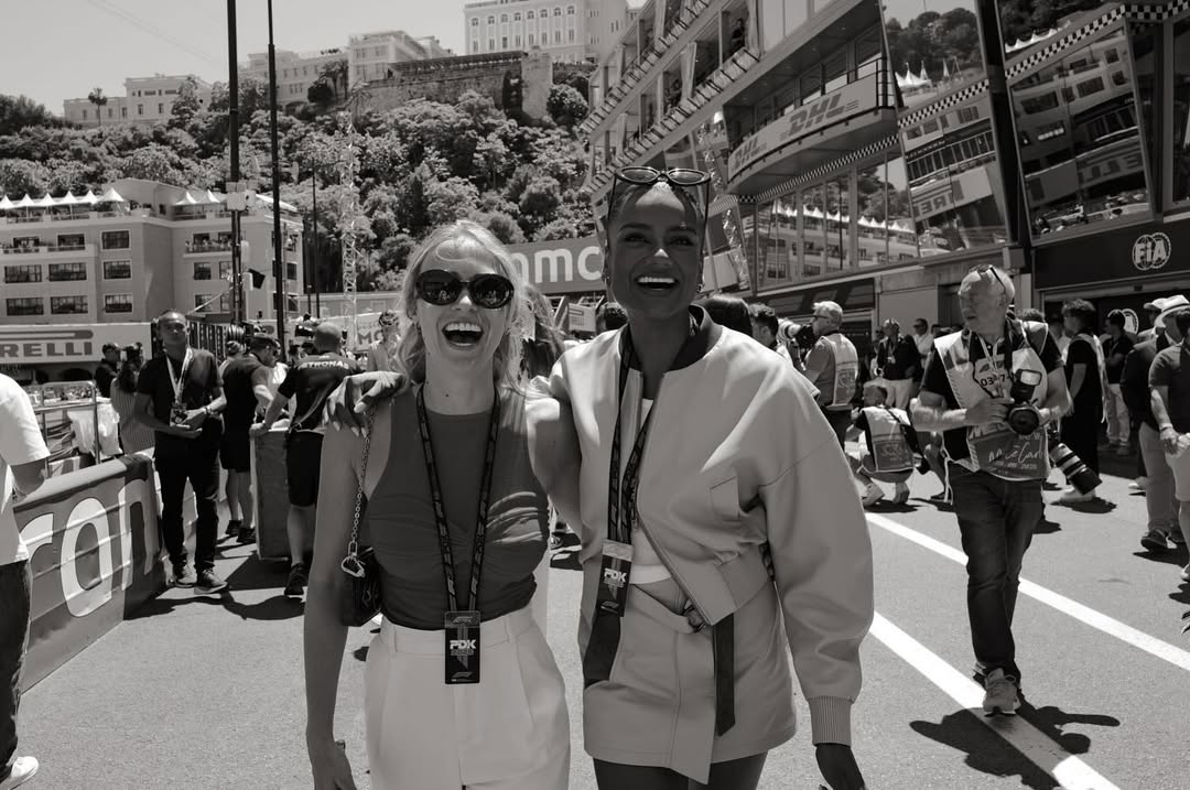 🏁🏎️ with some wonderful people in a special place ✨
All black and white photos by my pal @gregwilliamsphotography 🖤