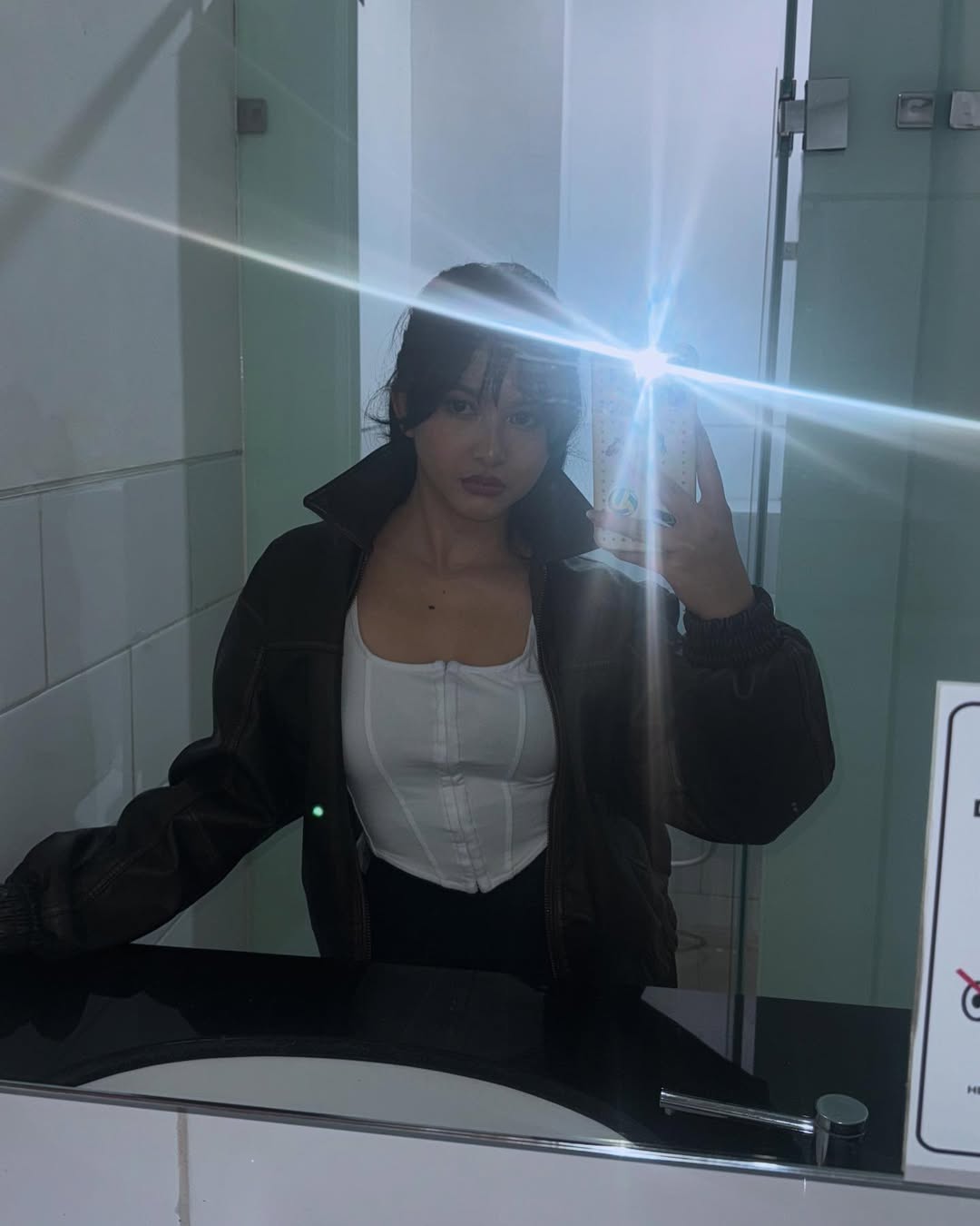 🚽